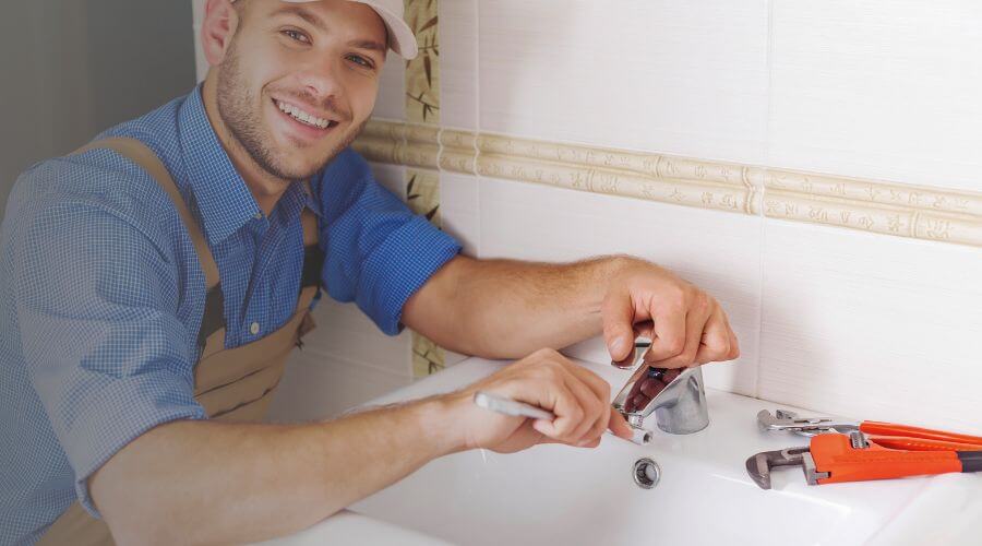 Kitchen Faucet Repair Service in Lake Forest, IL